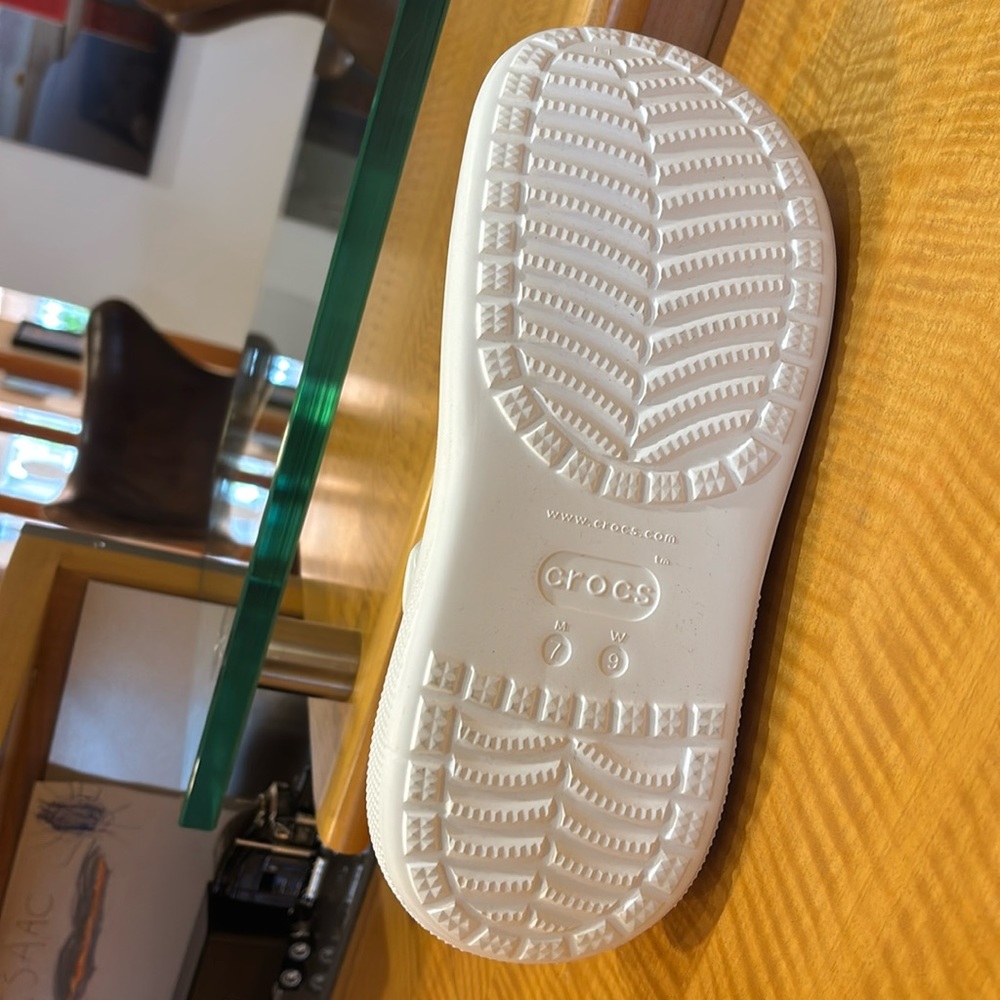 🌸 Crocs Classic Platform Clog 🌸 - Picture 5 of 8